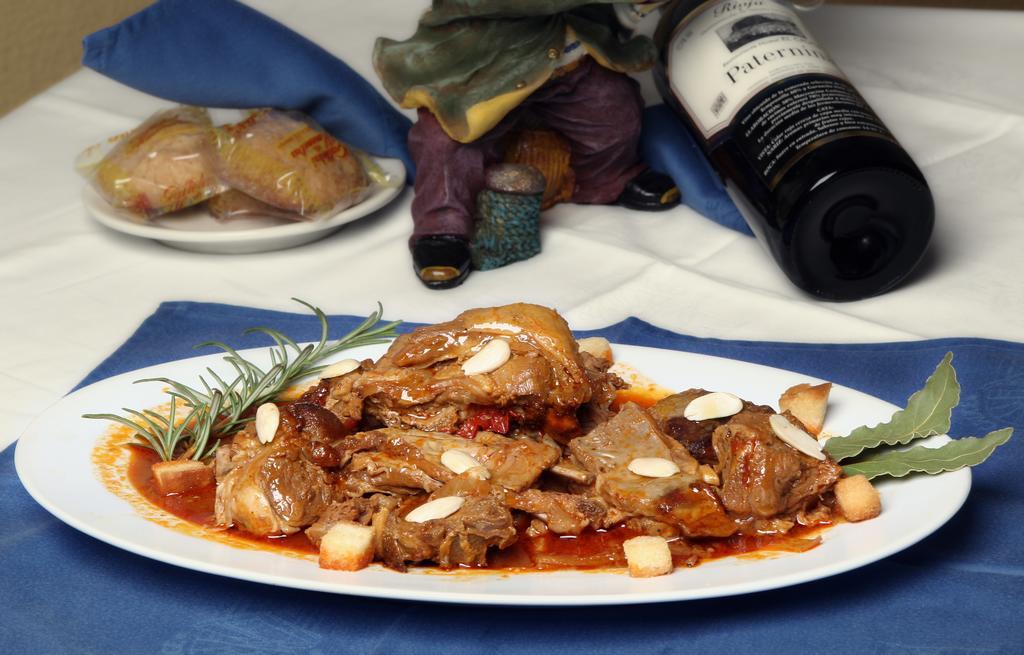 Hostal Restaurante El Cruce Ардалес Екстериор снимка